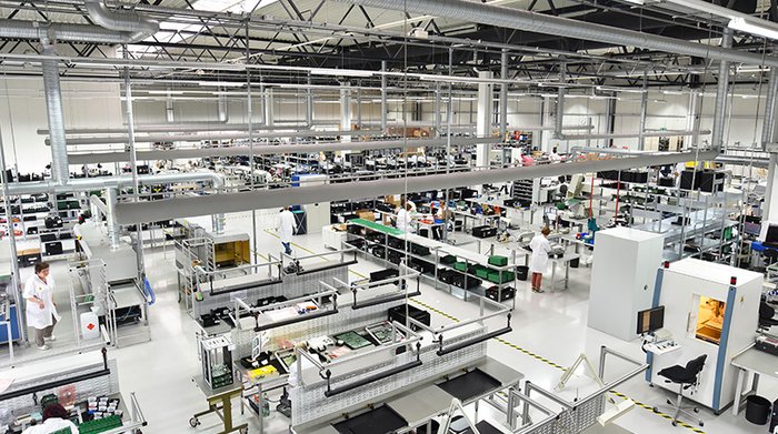Schnittstellenanbindung von Produktionslinien in der Fertigung
