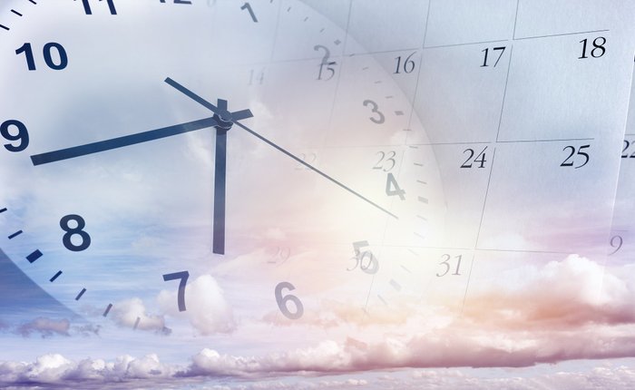 Grafik Uhr mit Icon Kalender für Online-Zeiterfassung