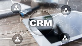 Netzgrafik mit dem Wort CRM im Mittelpunkt und Link zur Seite C4HANA