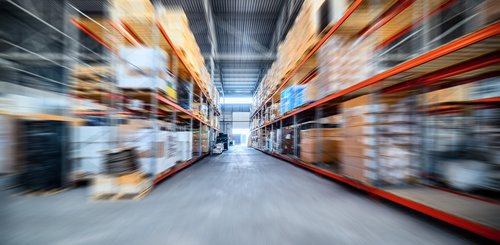 Optimierte Prozesse in Lager und Logistik Ansicht Hochregallager
